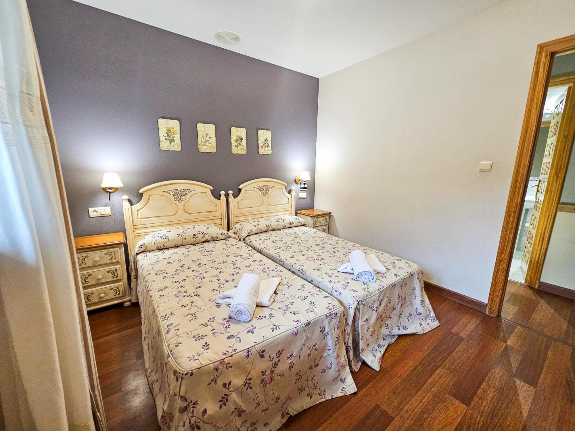 Apartamentos Gavin Biescas 3000 Ngoại thất bức ảnh